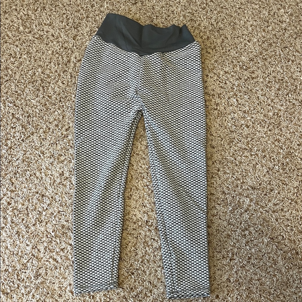 TikTok Trending Booty Legging!